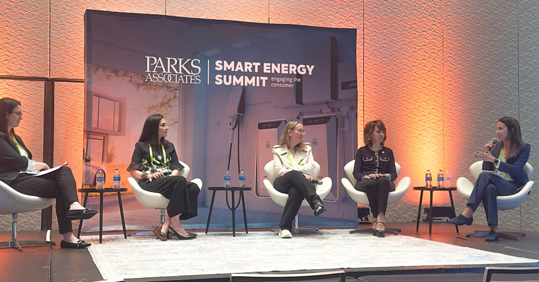 An image of the Women in Tech panel at Smart Energy Summit at Distributech.